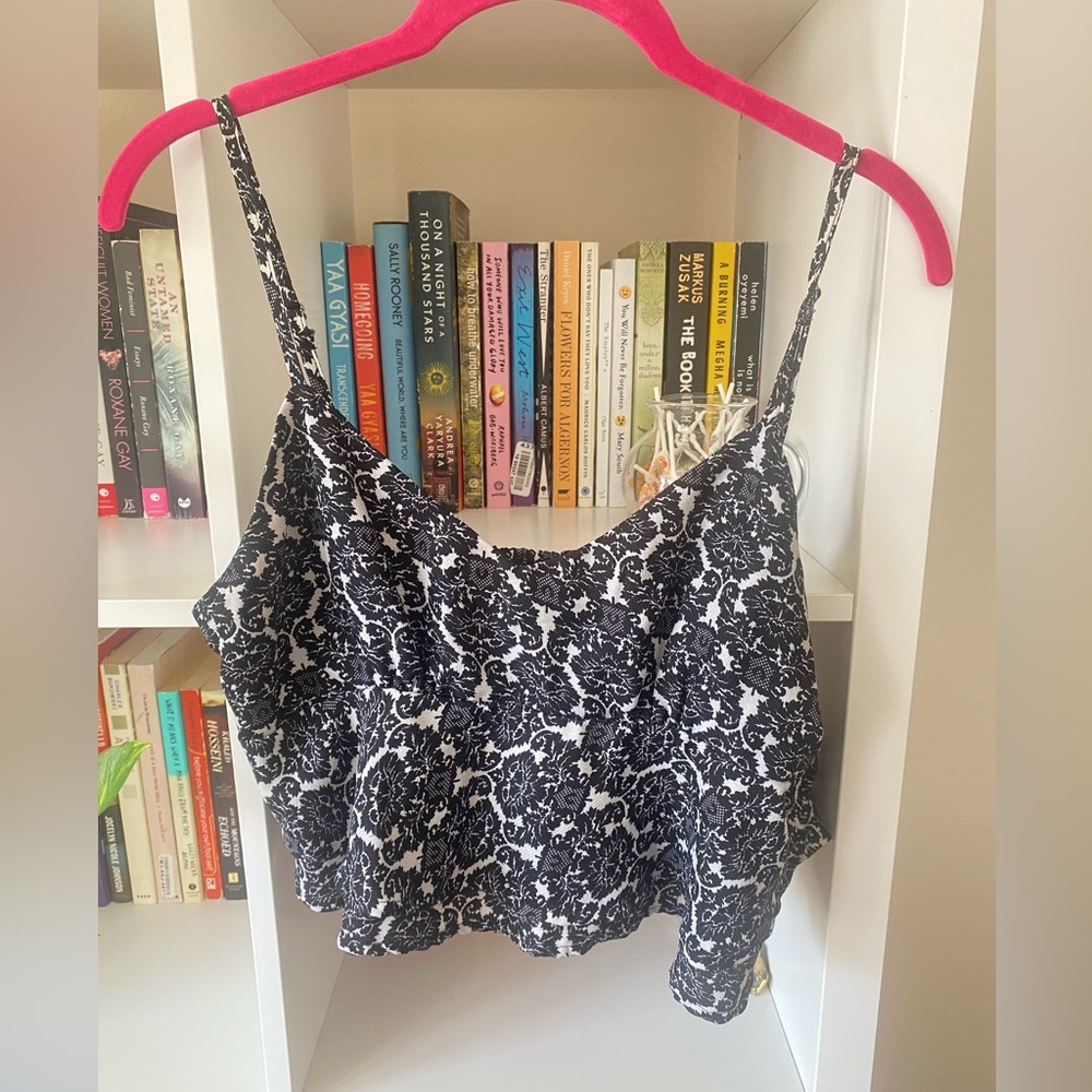 Tobi Paisley Ruffle Hem Cropped Top